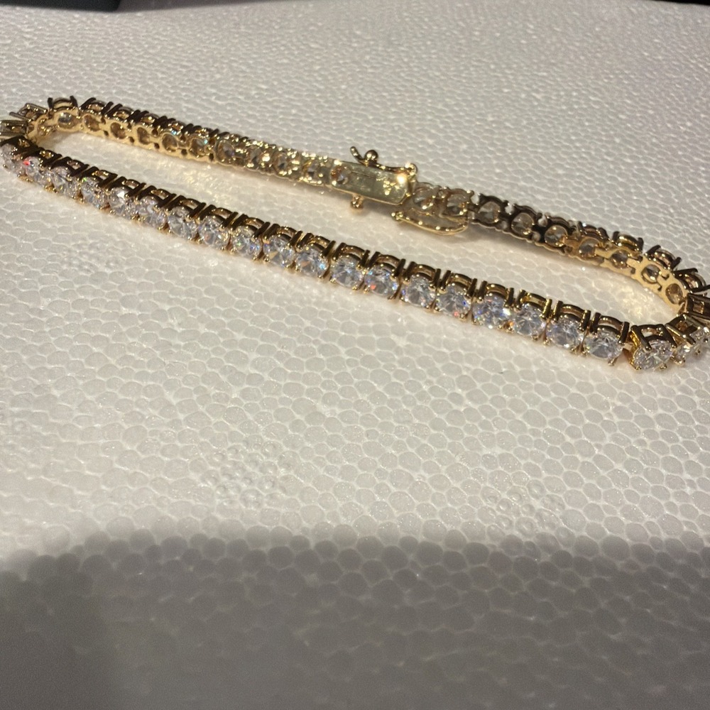 Danbury Mint Gold-tone Watch MOP Dial and Crystal Tennis Bracelet Box Set NWOT - Picture 3 of 8